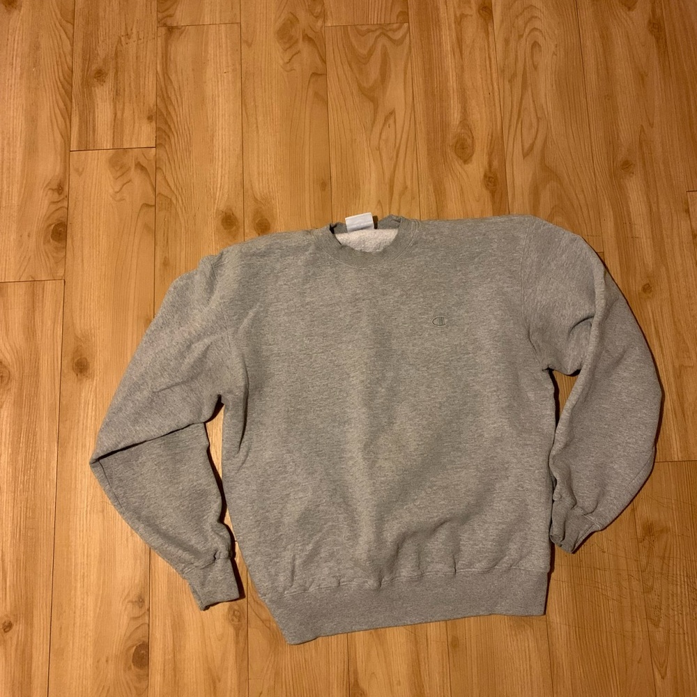 Champion minimalist logo chest print sweatshirt